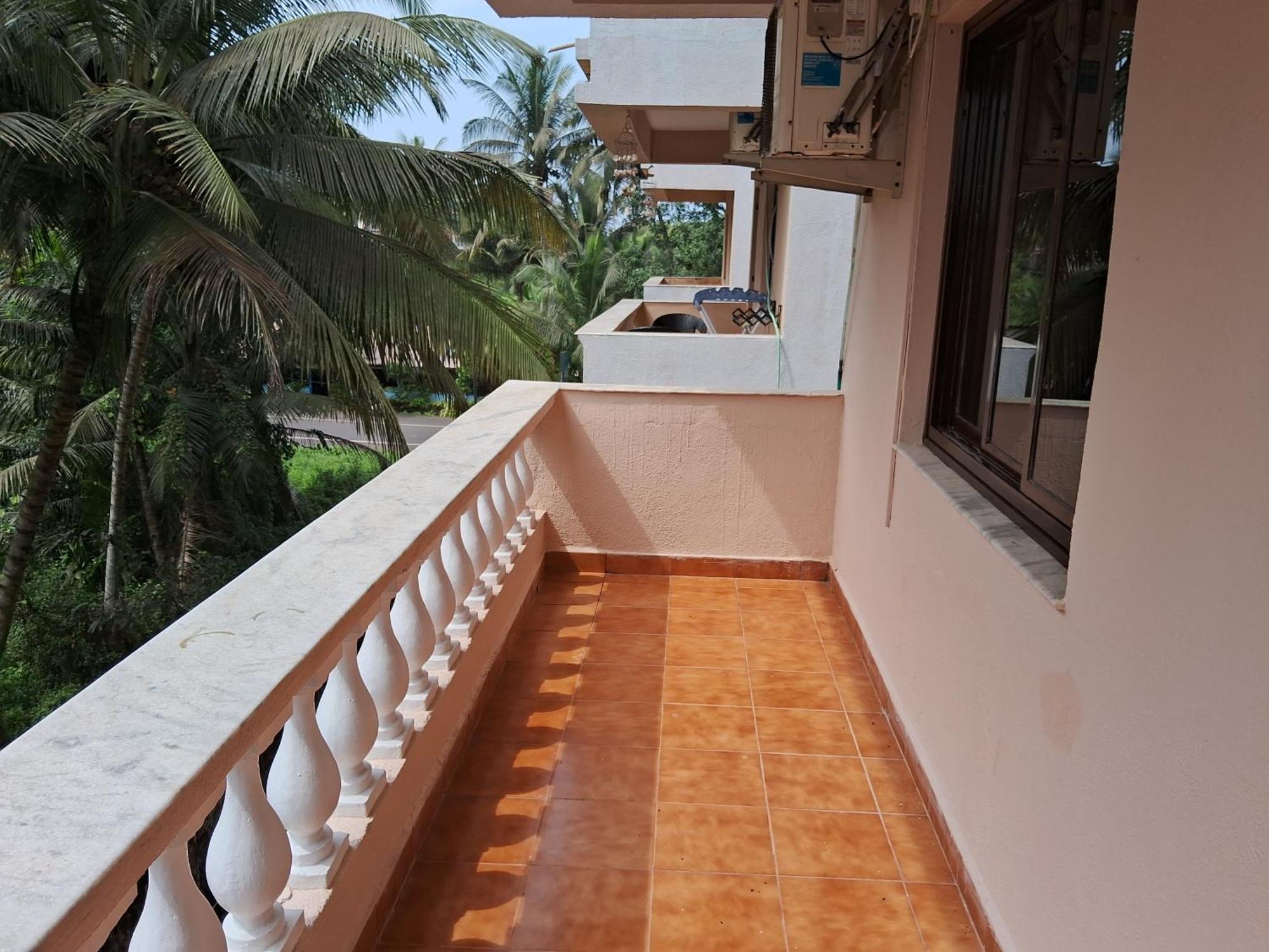 Coconut Grove Holiday Apartment Varca Exterior photo